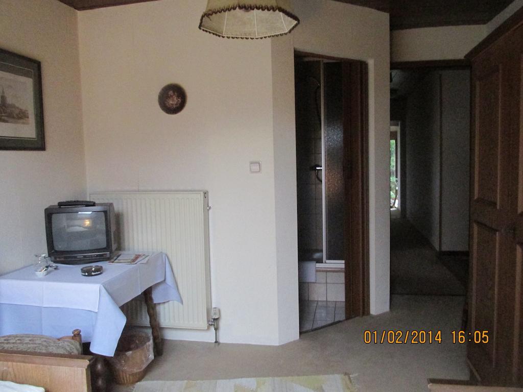 Hotel Schauenburg Tholey Quarto foto
